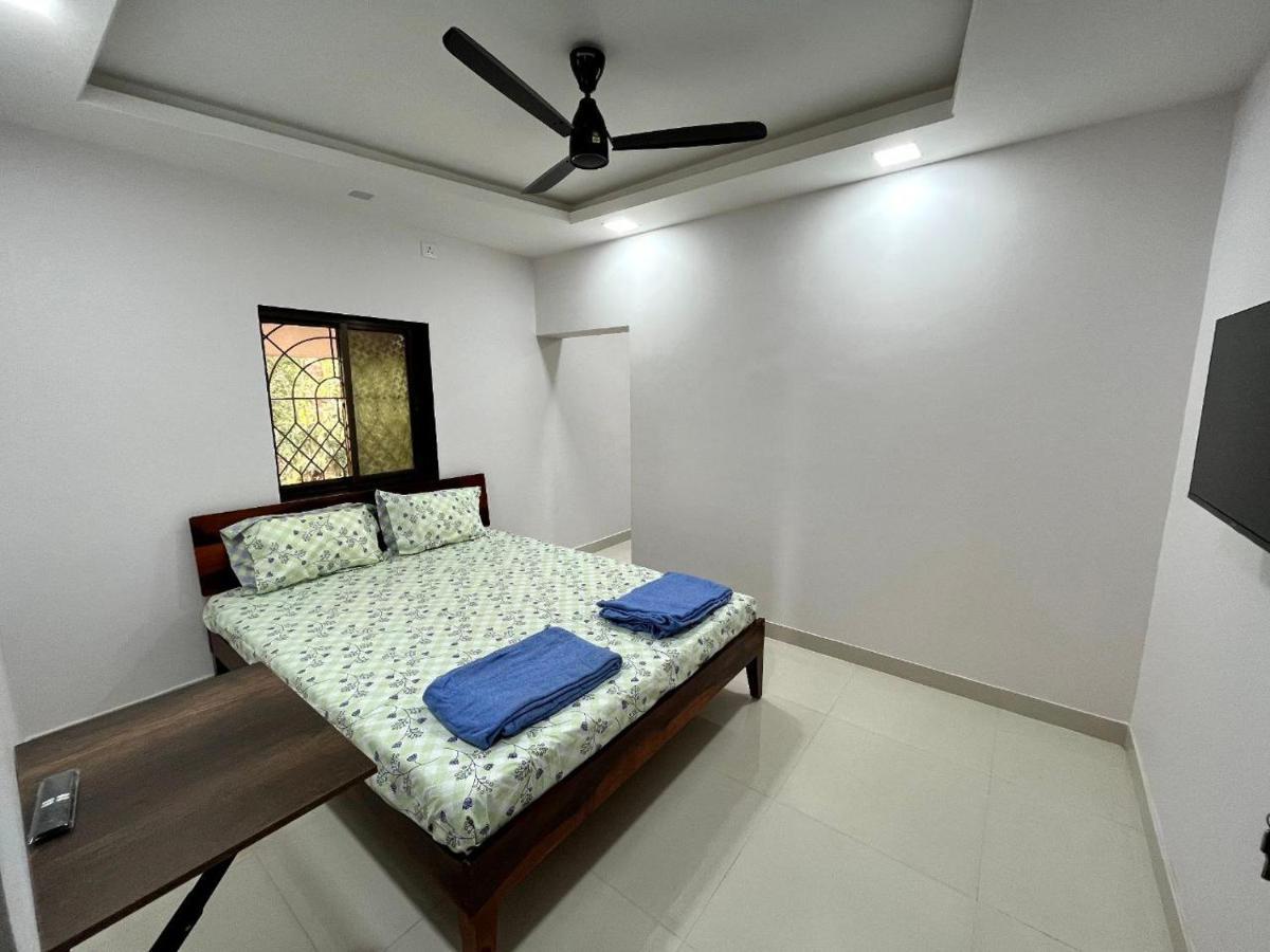 Gayatri Homestay Ратнагири Экстерьер фото