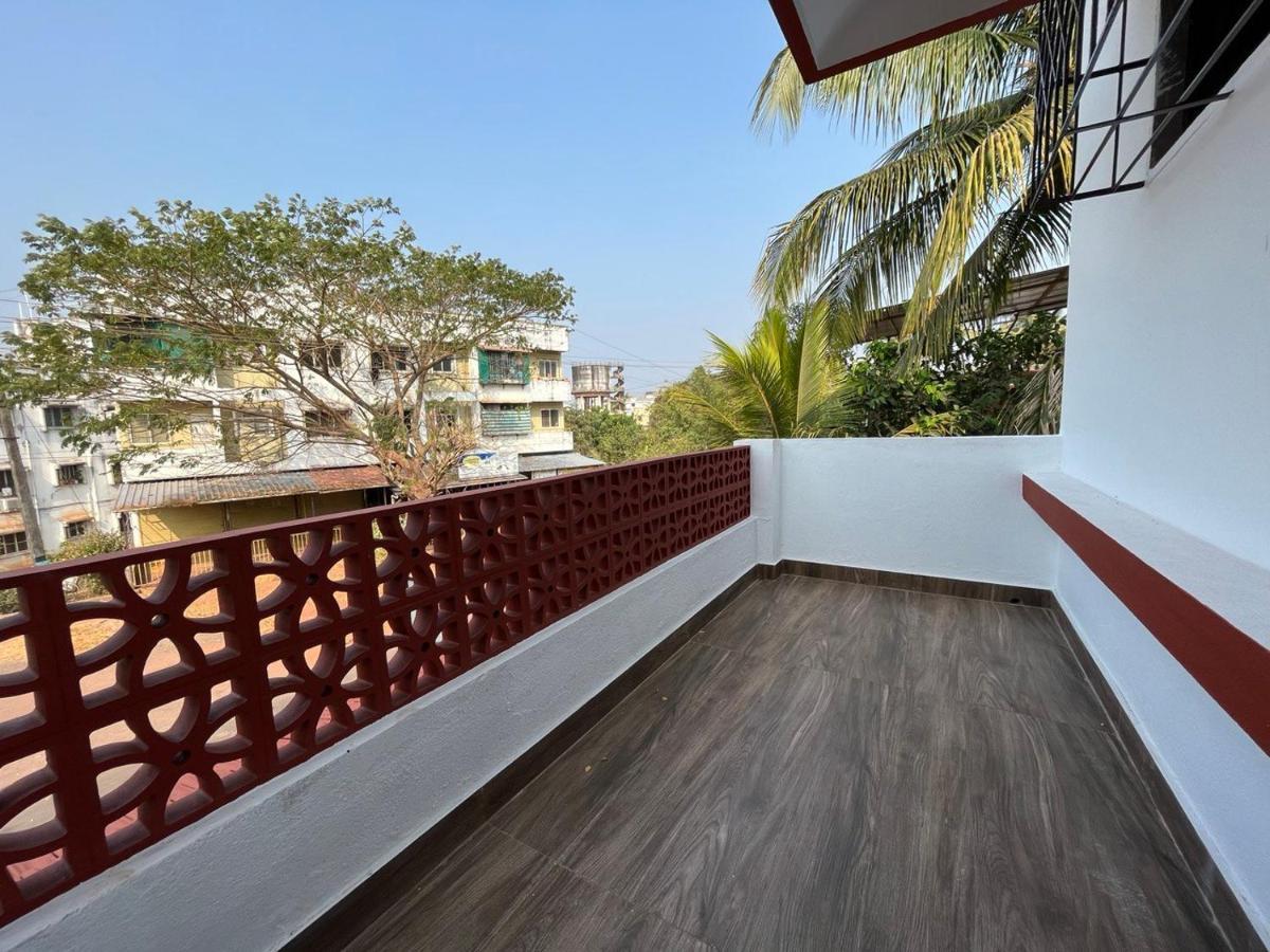 Gayatri Homestay Ратнагири Экстерьер фото